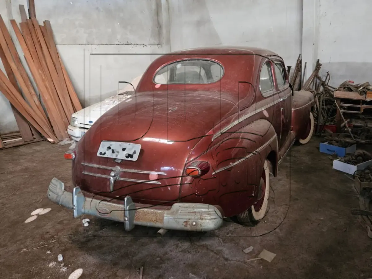 LOTE 003 - IMP/Ford Coupê