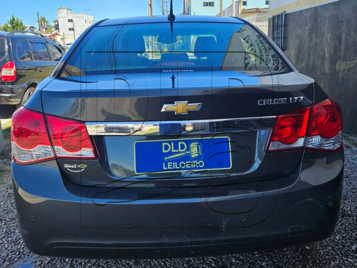 LOTE 001 - Chevrolet Cruze Sedan LTZ
