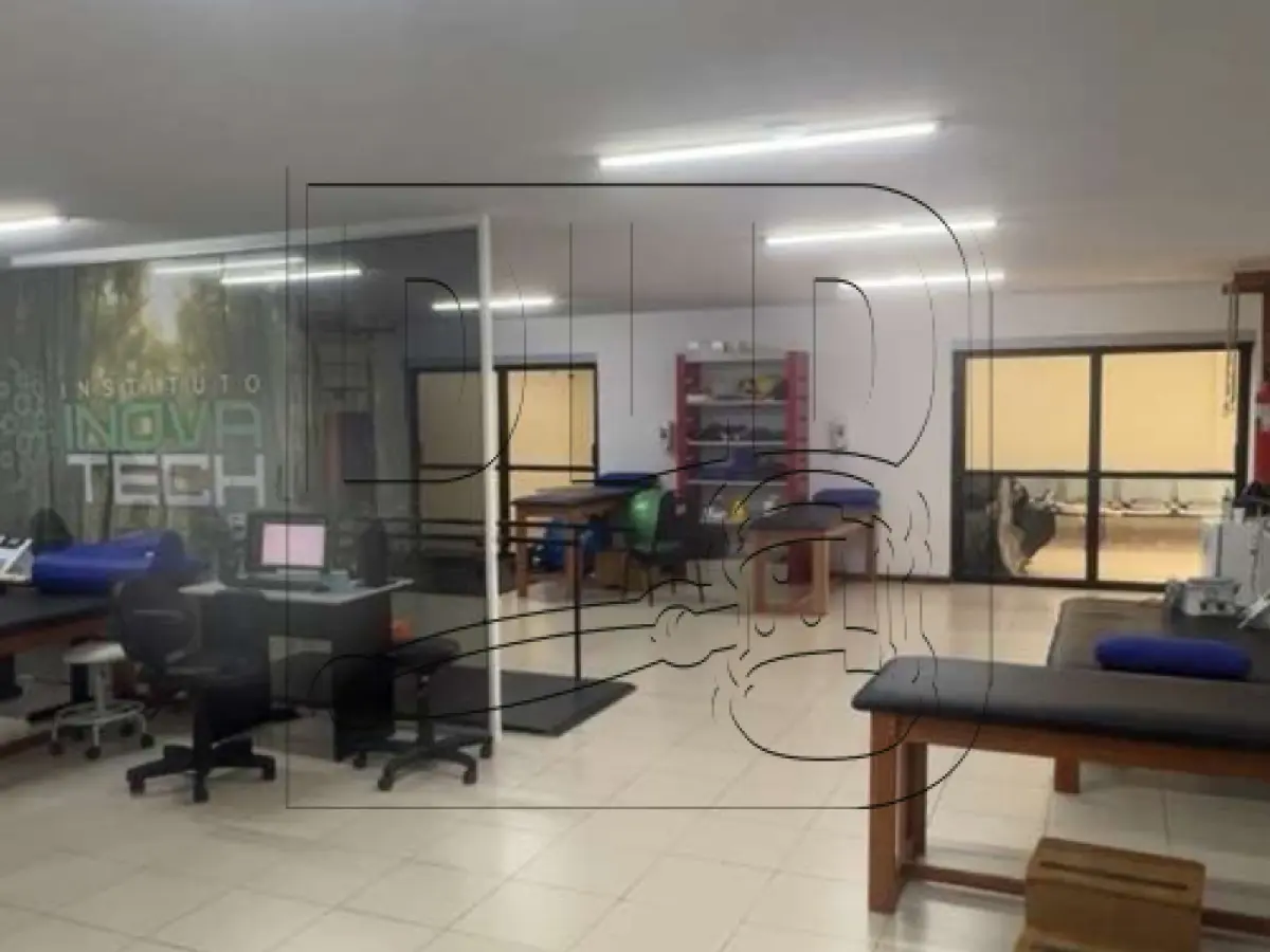LOTE 001 - Prédio Comercial no  bairro Santana, Porto Alegre/RS
