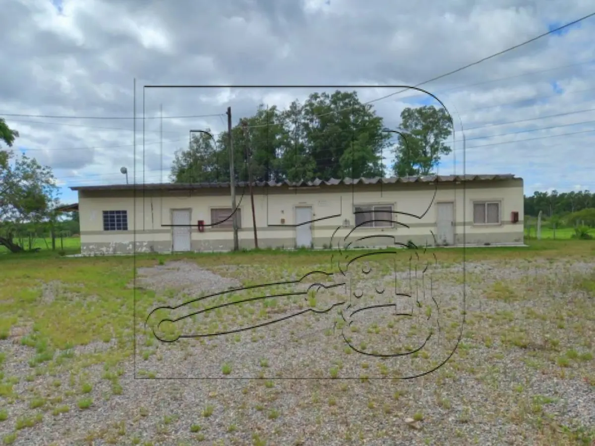LOTE 001 - Terreno e Prédio em Pelotas