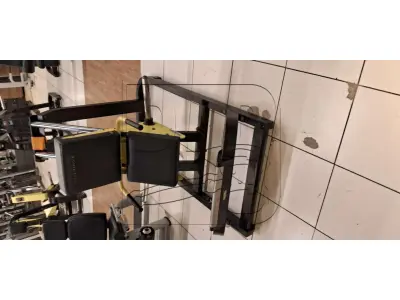 LOTE 011 - Diversos Equipamentos de Academia