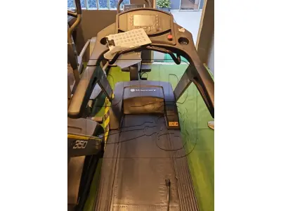 LOTE 011 - Diversos Equipamentos de Academia