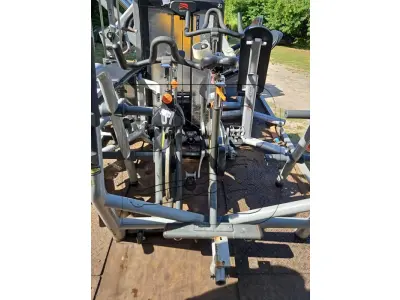 LOTE 011 - Diversos Equipamentos de Academia