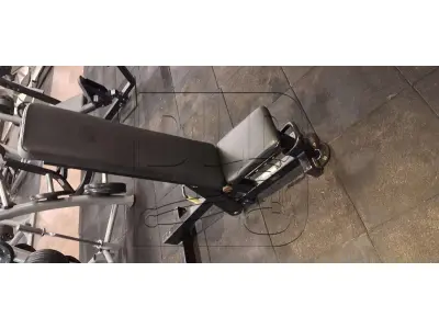 LOTE 011 - Diversos Equipamentos de Academia