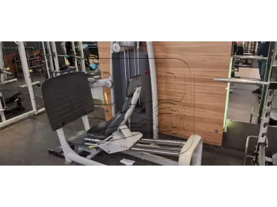 LOTE 011 - Diversos Equipamentos de Academia