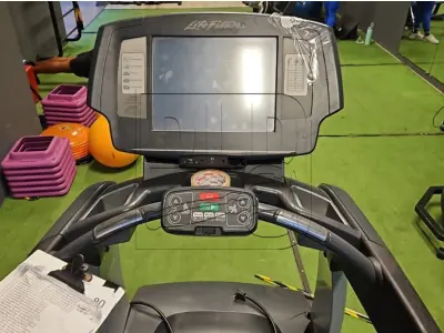 LOTE 011 - Diversos Equipamentos de Academia